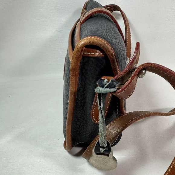 Vintage*X194*Dooney & Bourke East West Flap Bag & Wallet set-Nickel Navy EUC - Picture 5 of 16